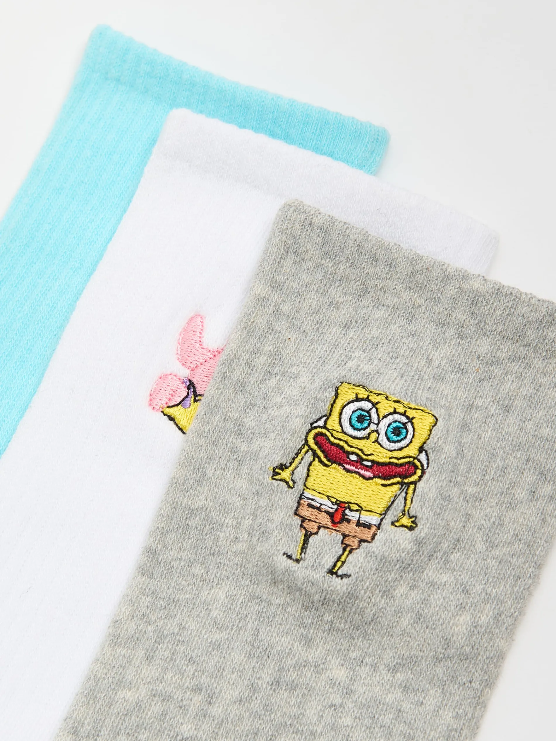 Cropp Skarpetki*3 pack długich skarpet SpongeBob SquarePants