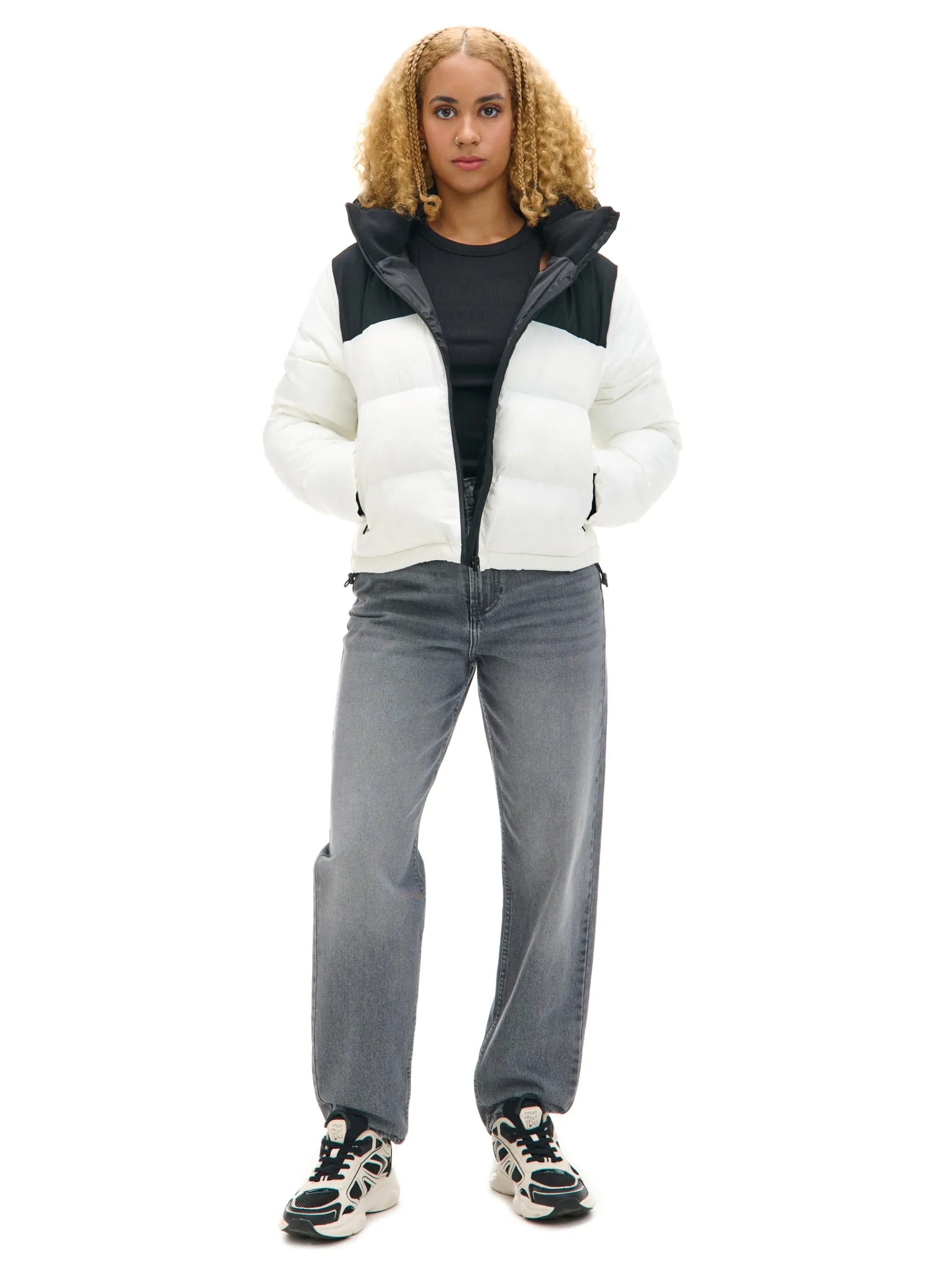 Cropp Kurtki, Płaszcze*Biała kurtka puffer z czarnym karczkiem