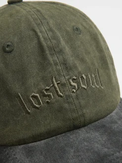 Cropp Czapki*Ciemnozielona czapka z daszkiem