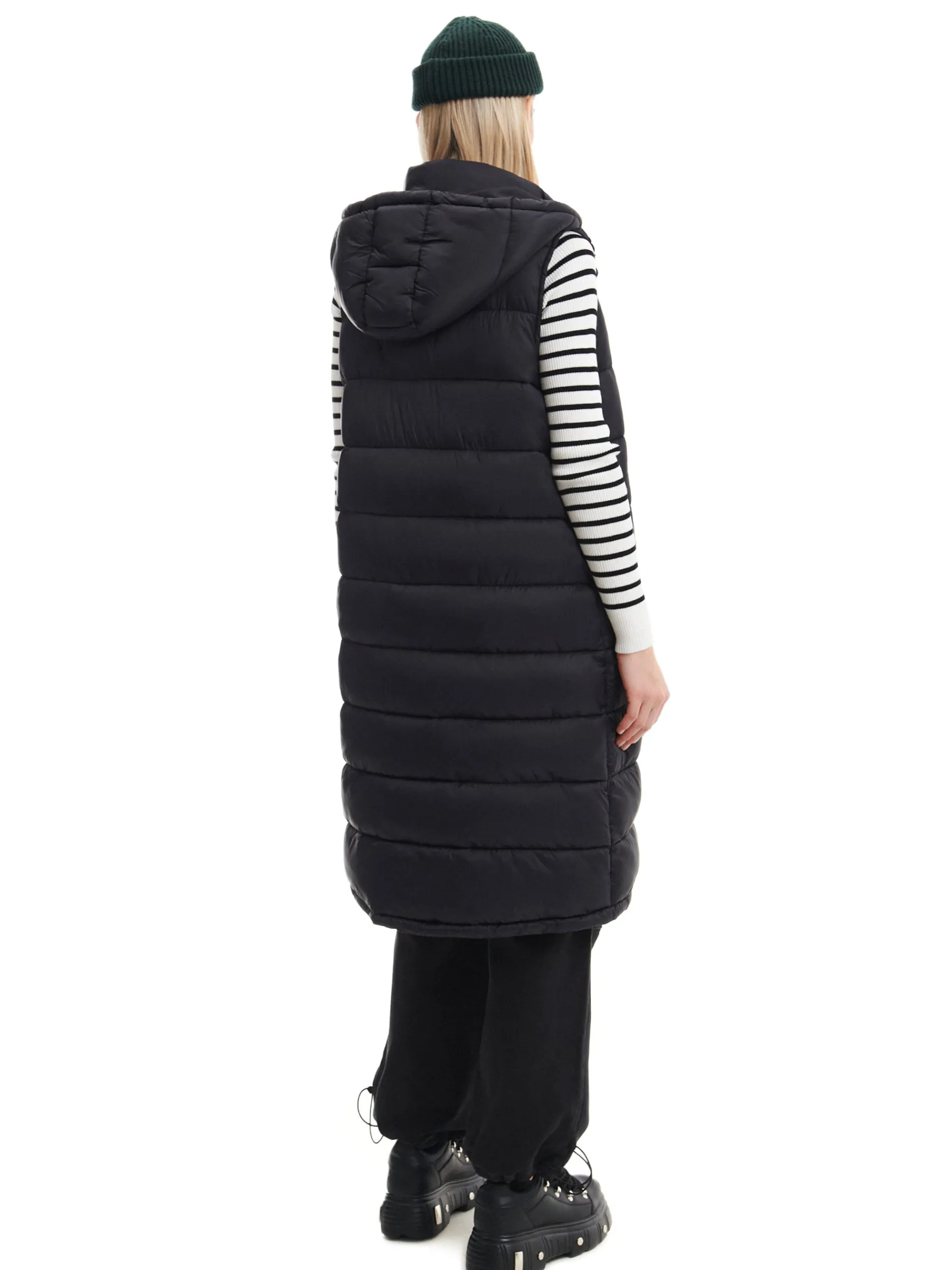 Cropp Kurtki, Płaszcze*Czarna kamizelka puffer z kapturem