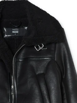 Cropp Kurtki, Płaszcze|Kożuszki, Futerka*Czarna kurtka biker z kożuchem