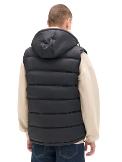 Cropp Kurtki, Płaszcze*Czarna pikowana kamizelka z kapturem