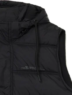 Cropp Kurtki, Płaszcze*Czarna pikowana kamizelka z kapturem