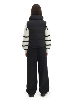 Cropp Kurtki, Płaszcze*Czarna pikowana kamizelka