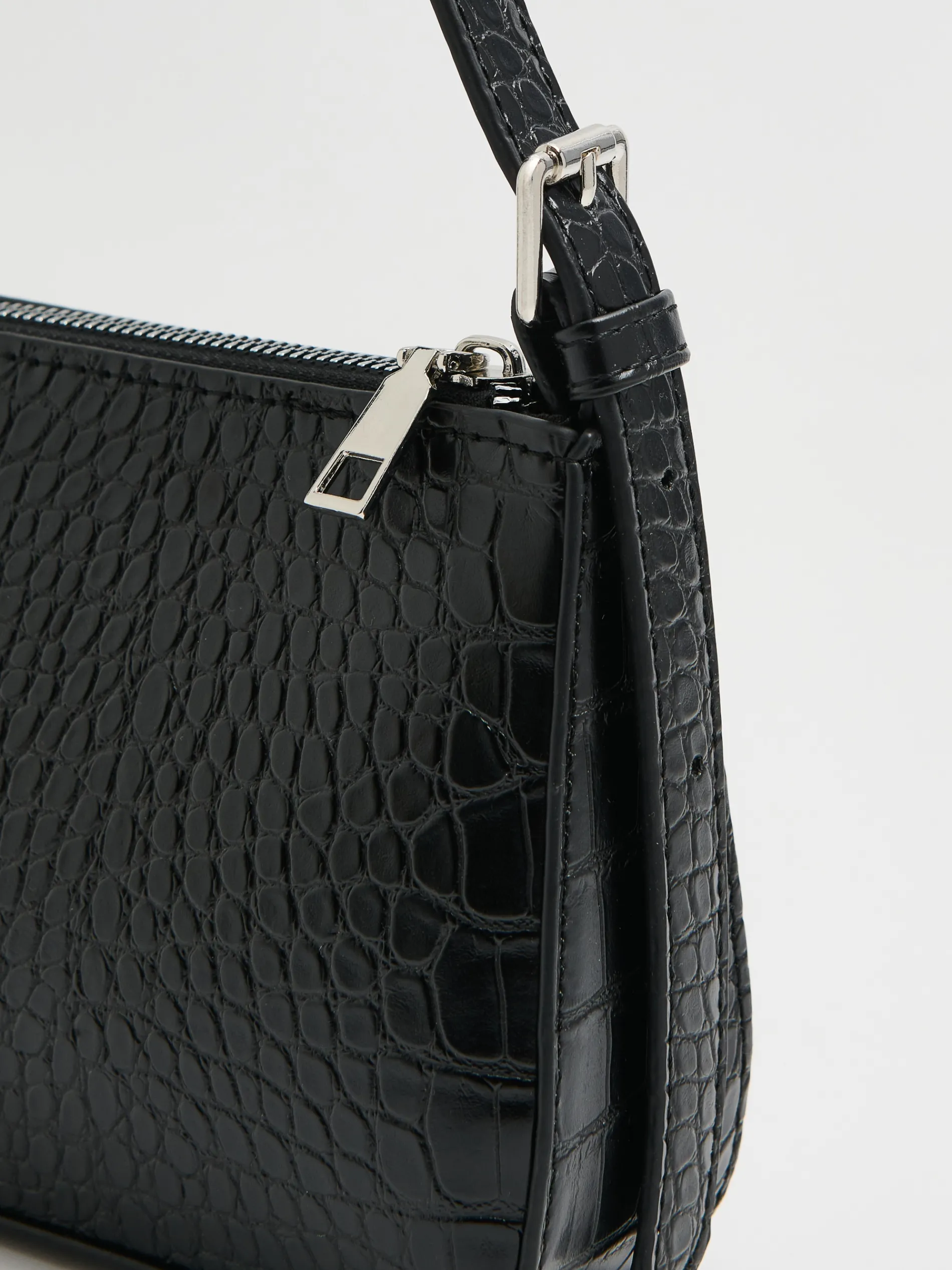 Cropp Torby, Plecaki*Czarna torebka z imitacji skóry