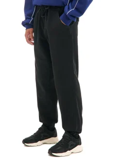 Cropp Spodnie*Czarne dresowe joggery loose