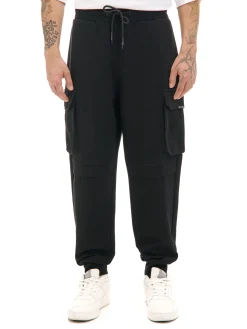 Cropp Spodnie*Czarne dresowe joggery z kieszeniami