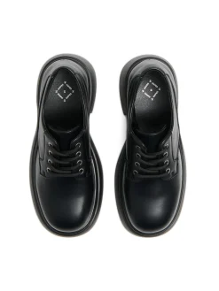 Cropp Półbuty*Czarne loafersy z imitacji skóry