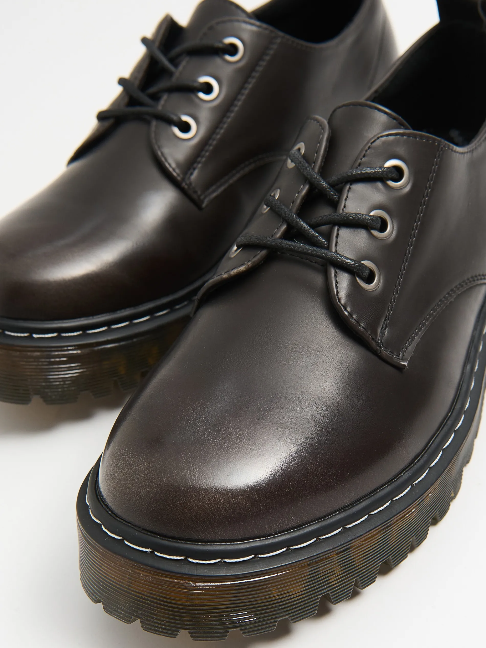 Cropp Półbuty*Czarne półbuty derby