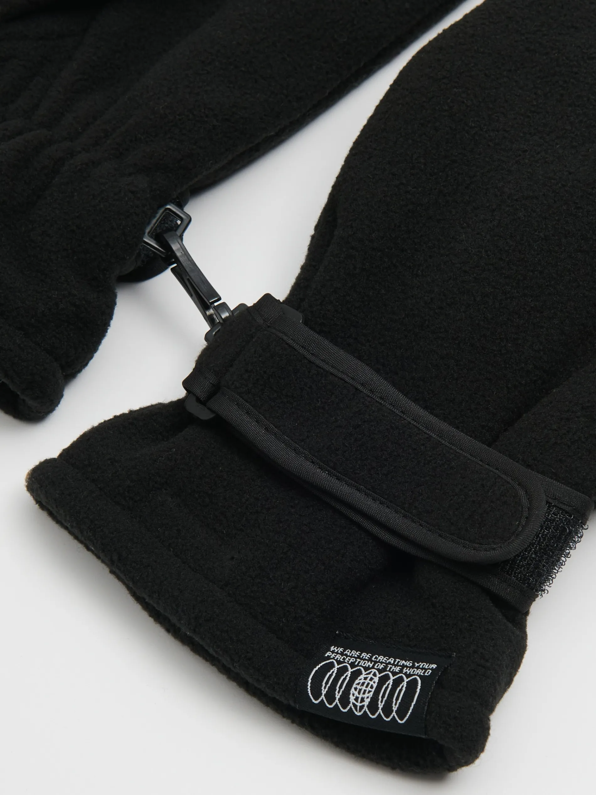 Cropp Rękawiczki|Basic*Czarne rękawiczki z karabińczykiem