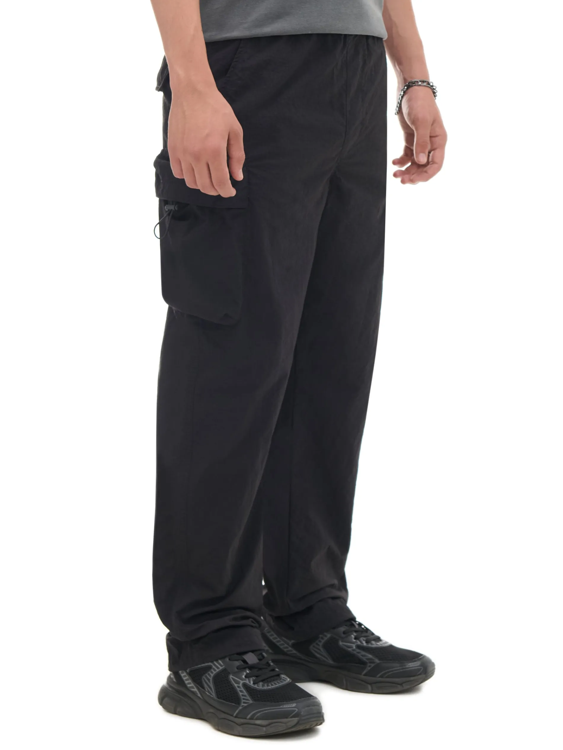 Cropp Spodnie*Czarne spodnie z regulacją