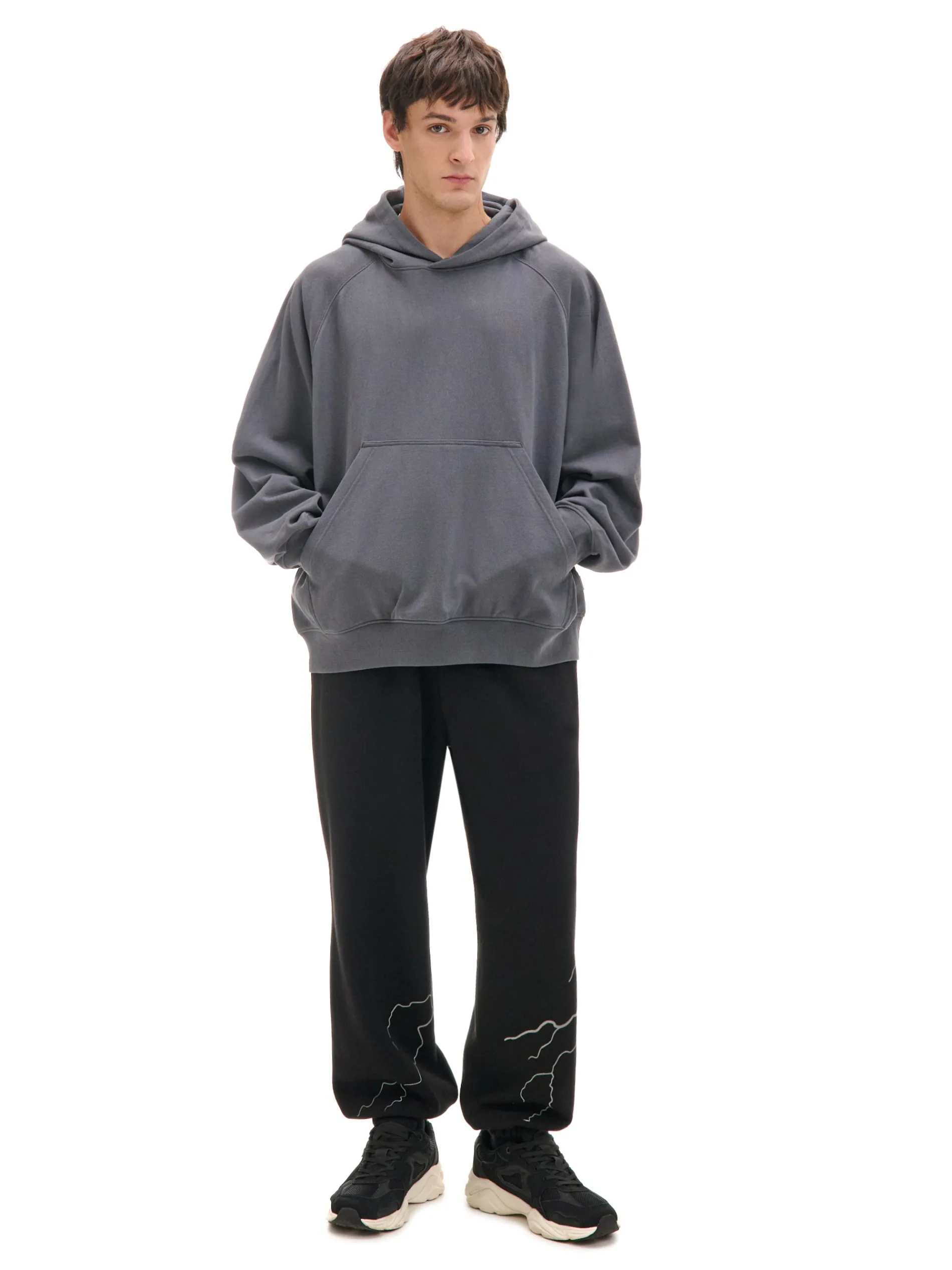 Cropp Spodnie*Dresowe joggery z odblaskowym printem