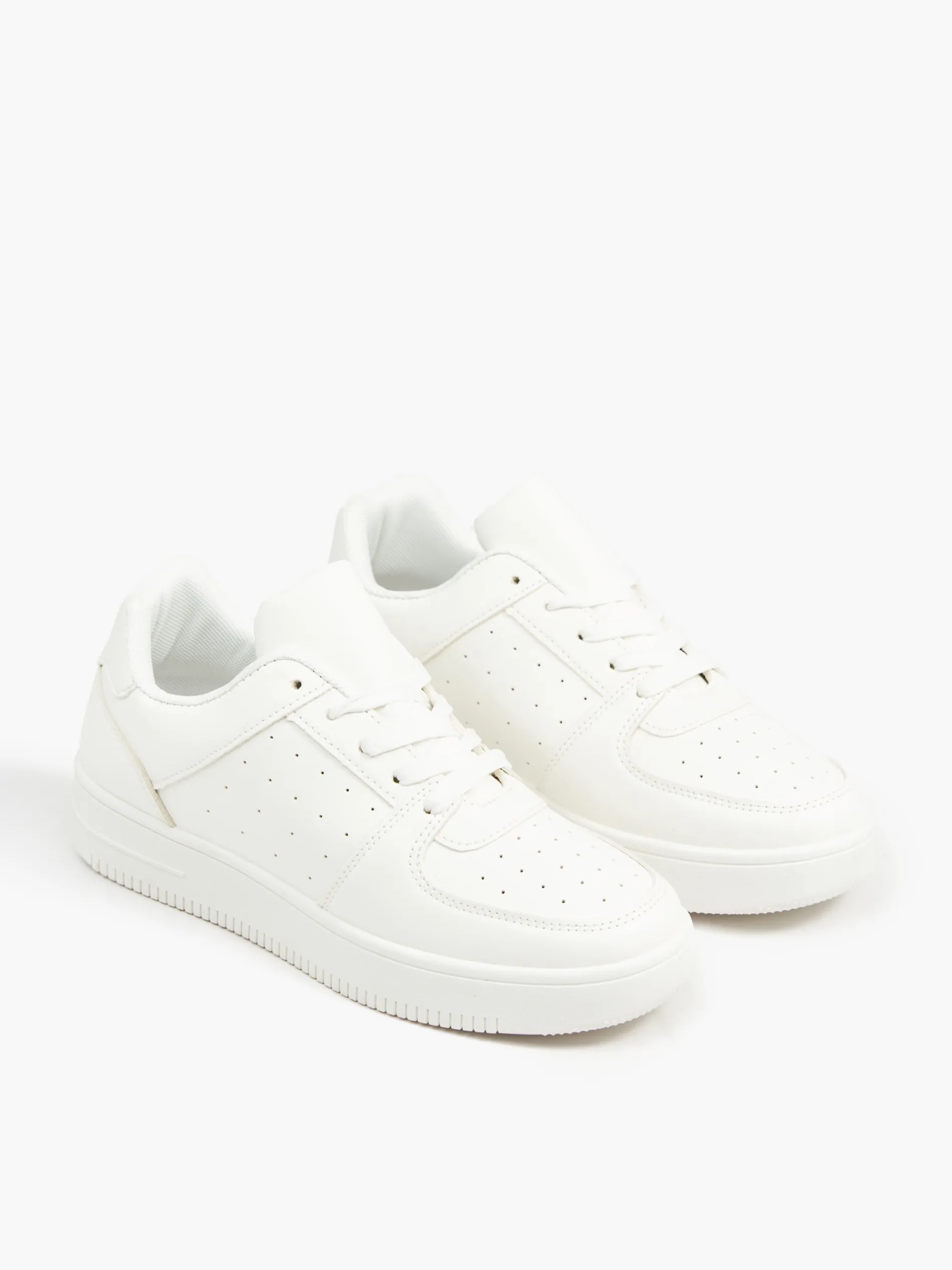 Cropp Sneakersy*Gładkie białe sneakersy