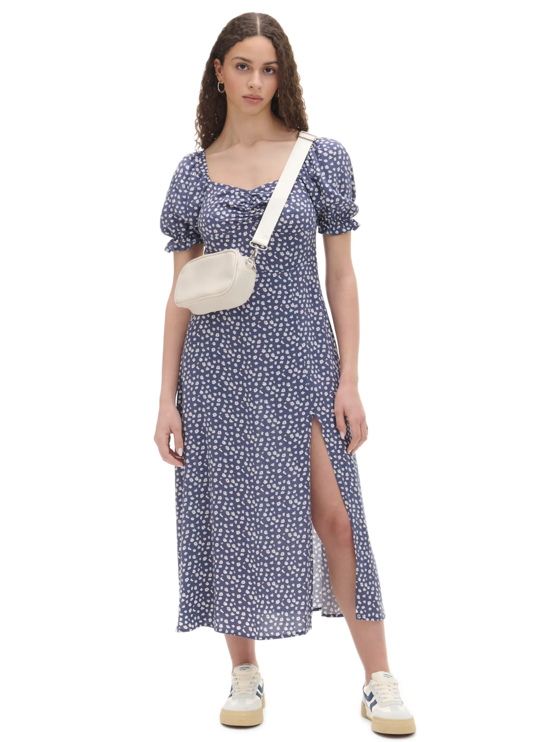 Cropp Sukienki, Kombinezony*Granatowa sukienka midi w stokrotki