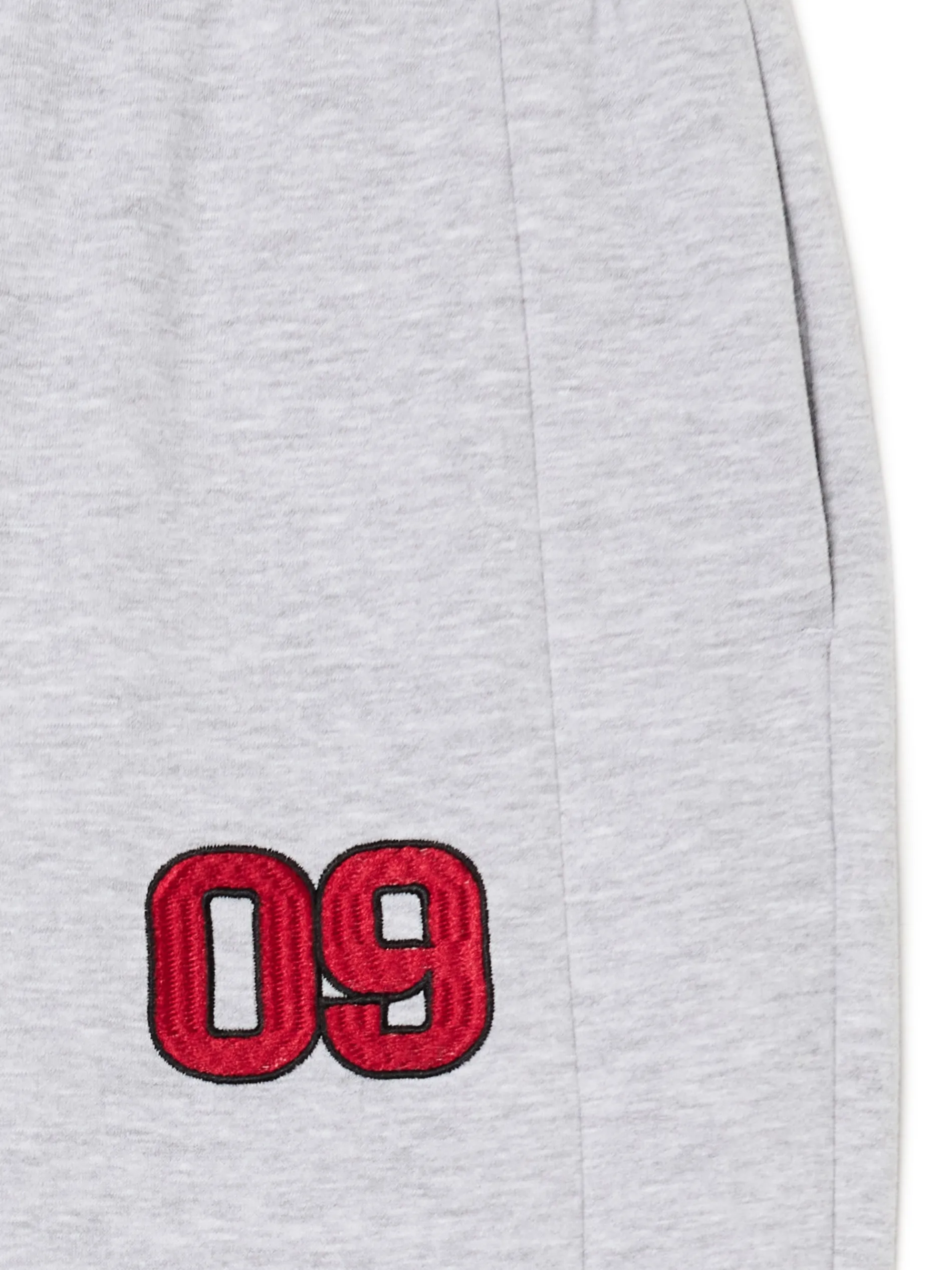 Cropp Spodnie|Sety*Jasnoszare dresowe joggery z naszywką