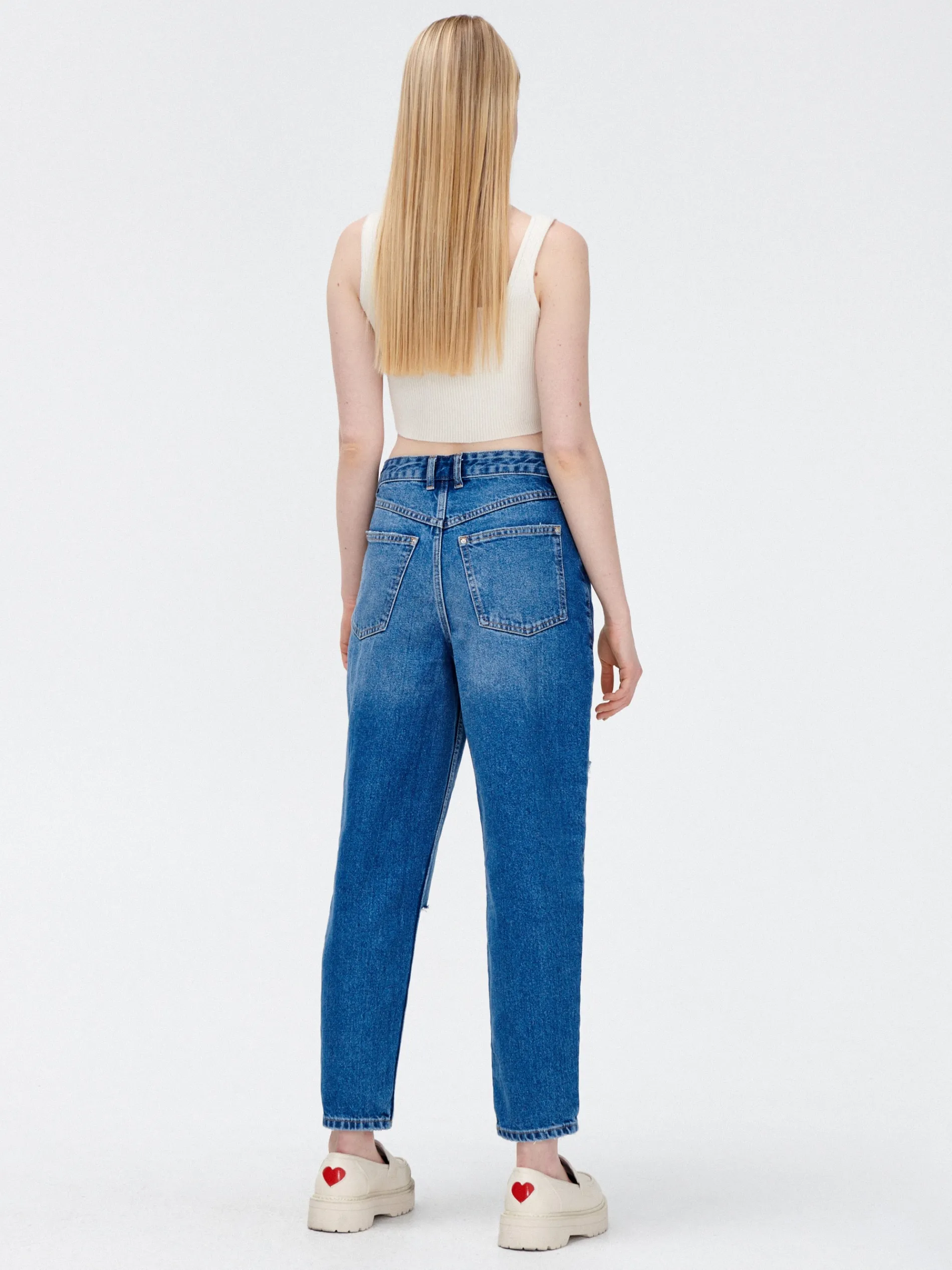 Cropp Jeansy*Jeansy barrel z przetarciami