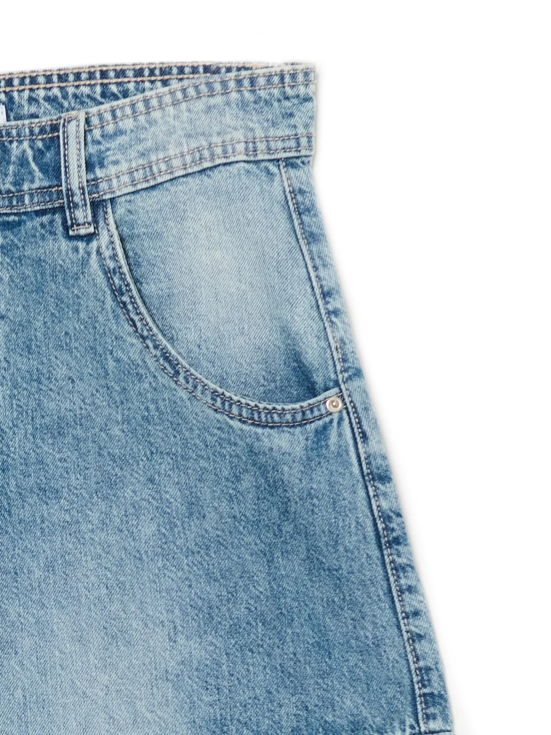 Cropp Jeansy*Jeansy skater z efektem sprania