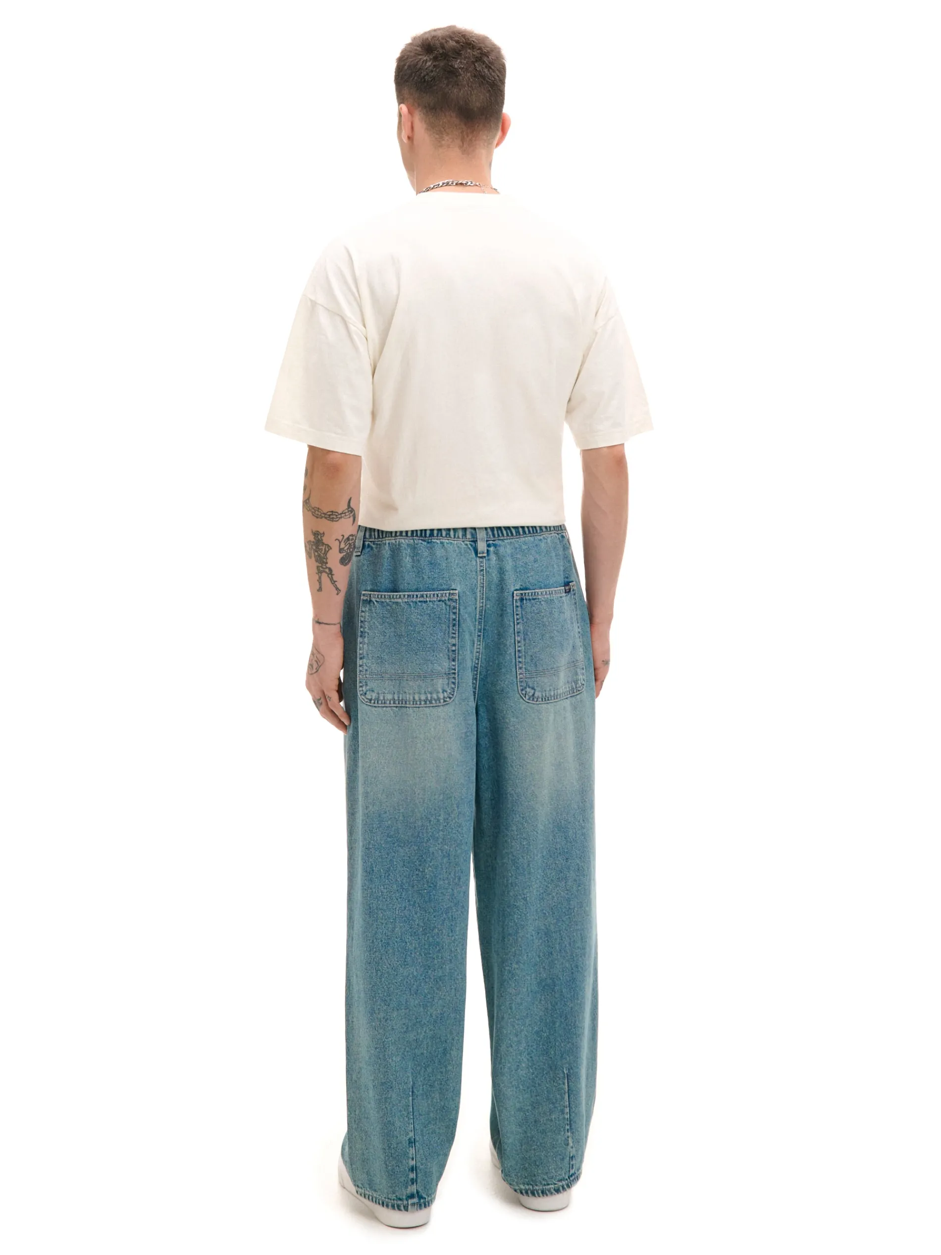 Cropp Jeansy*Jeansy skater z gumą w pasie