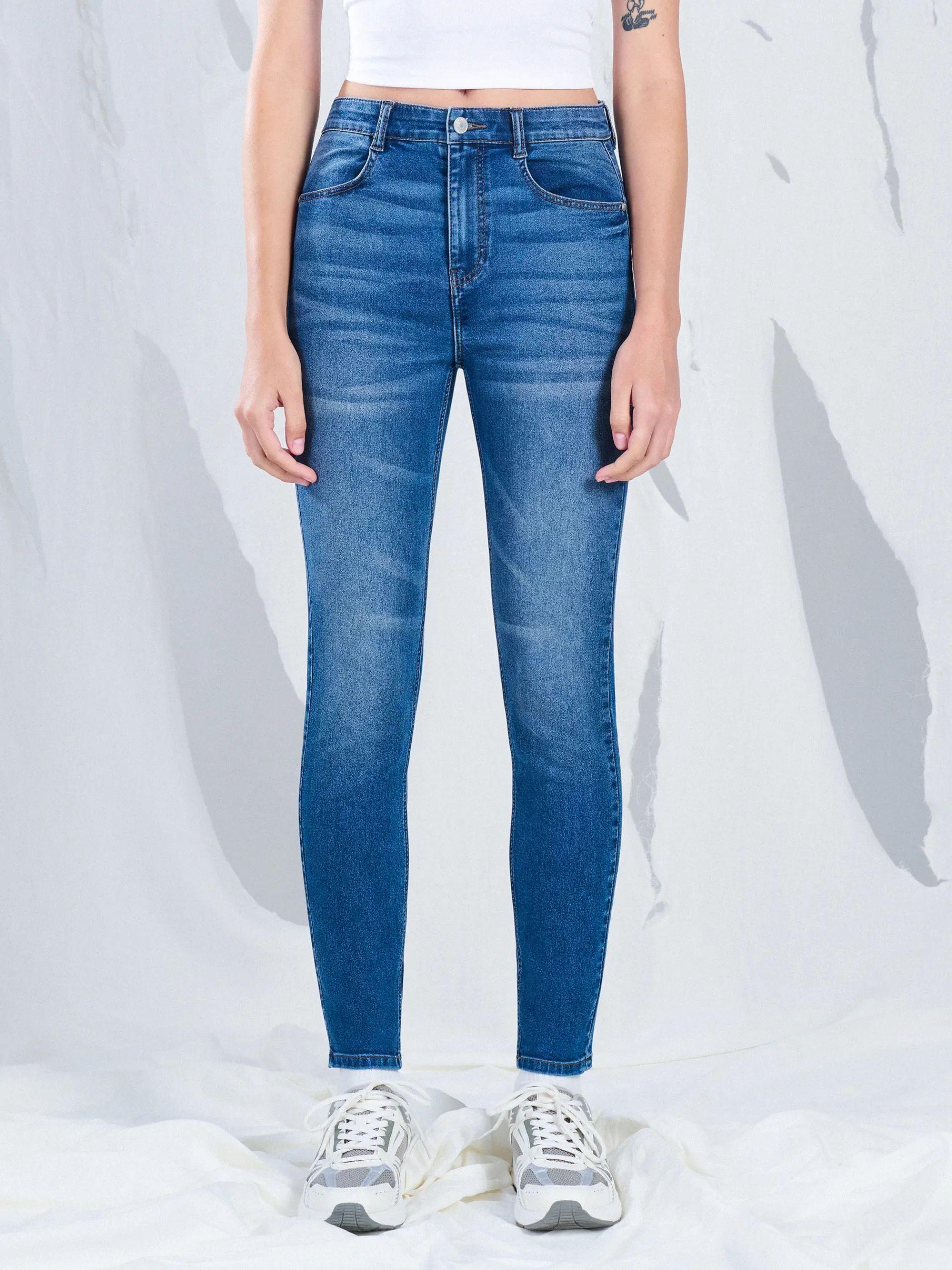 Cropp Jeansy*Jeansy skinny z kieszeniami