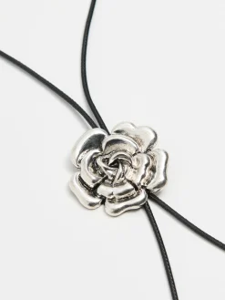 Cropp Biżuteria*Naszyjnik z zawieszką w kształcie róży