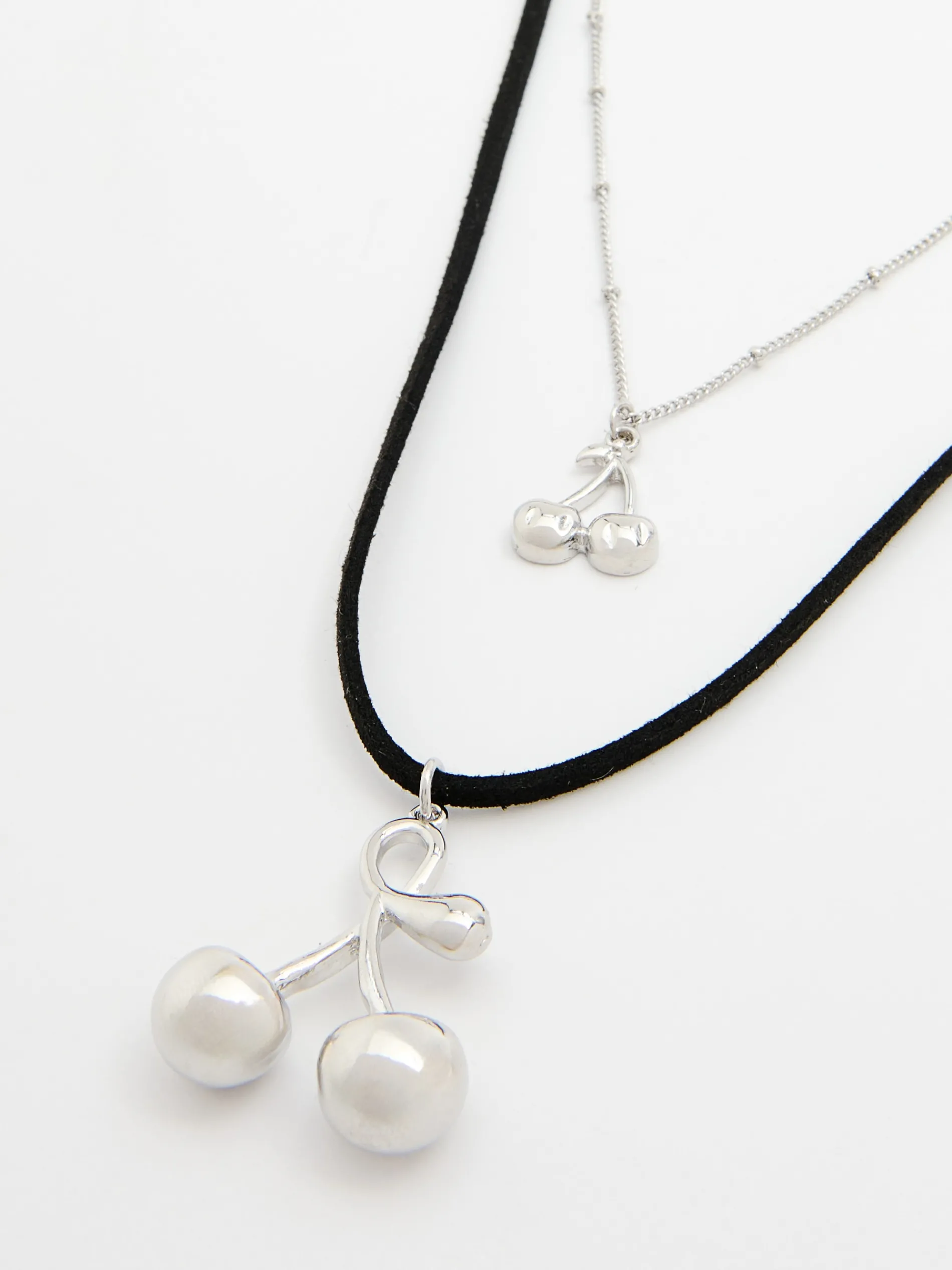 Cropp Biżuteria*Naszyjnik z zawieszką wiśni