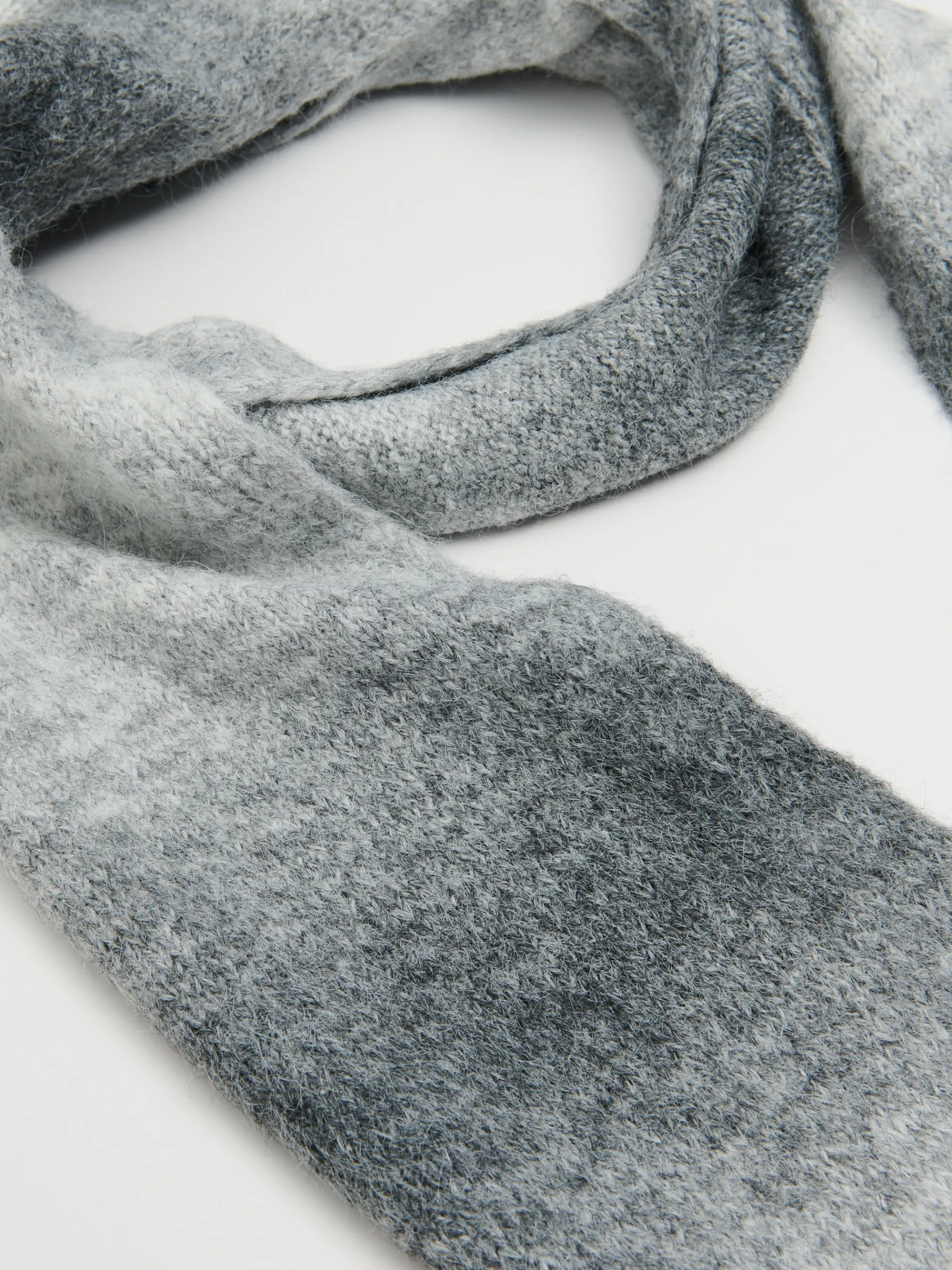 Cropp Szaliki*Szalik z frędzlami z domieszką wełny