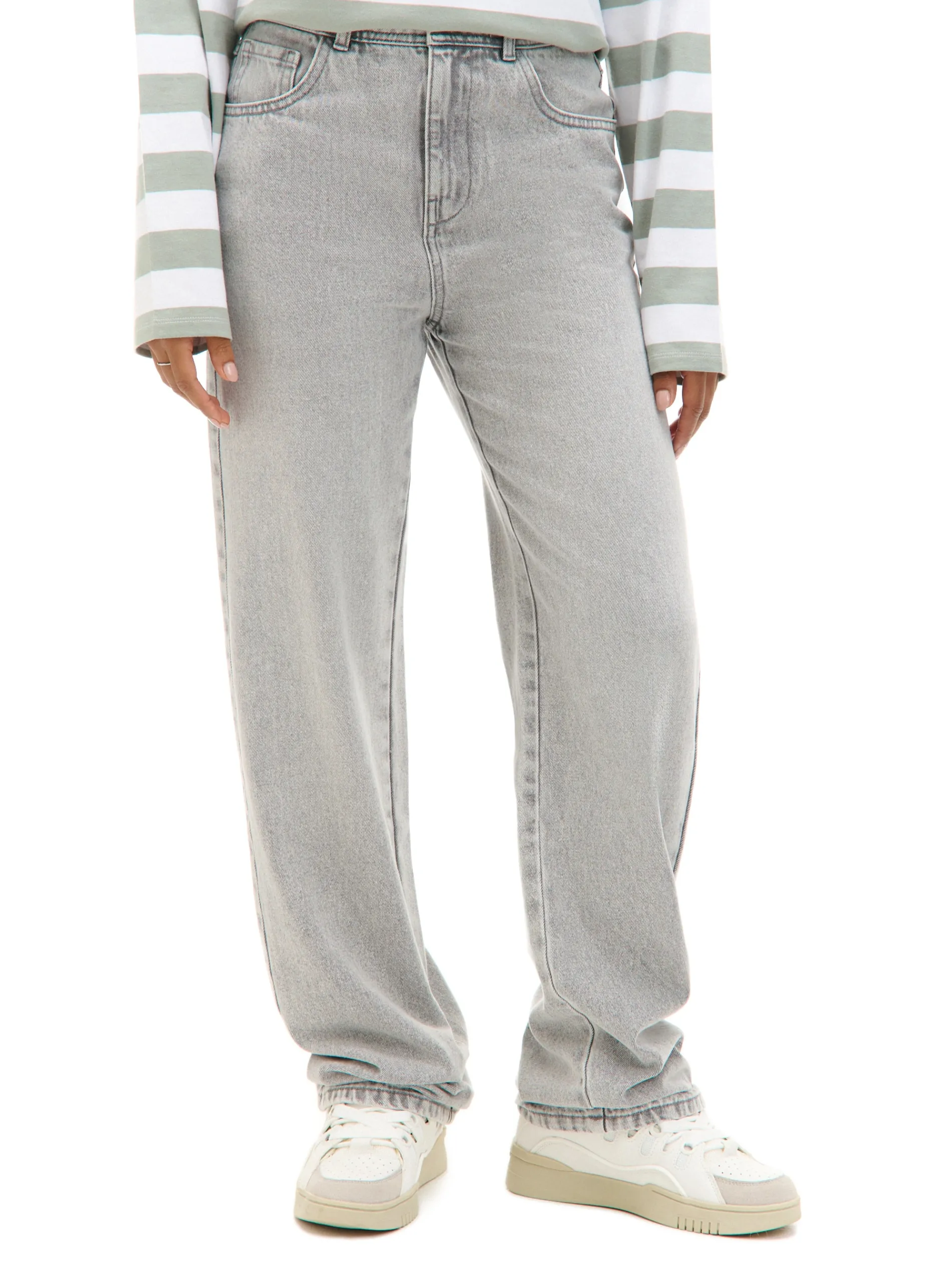 Cropp Jeansy*Szare jeansy straight z efektem sprania