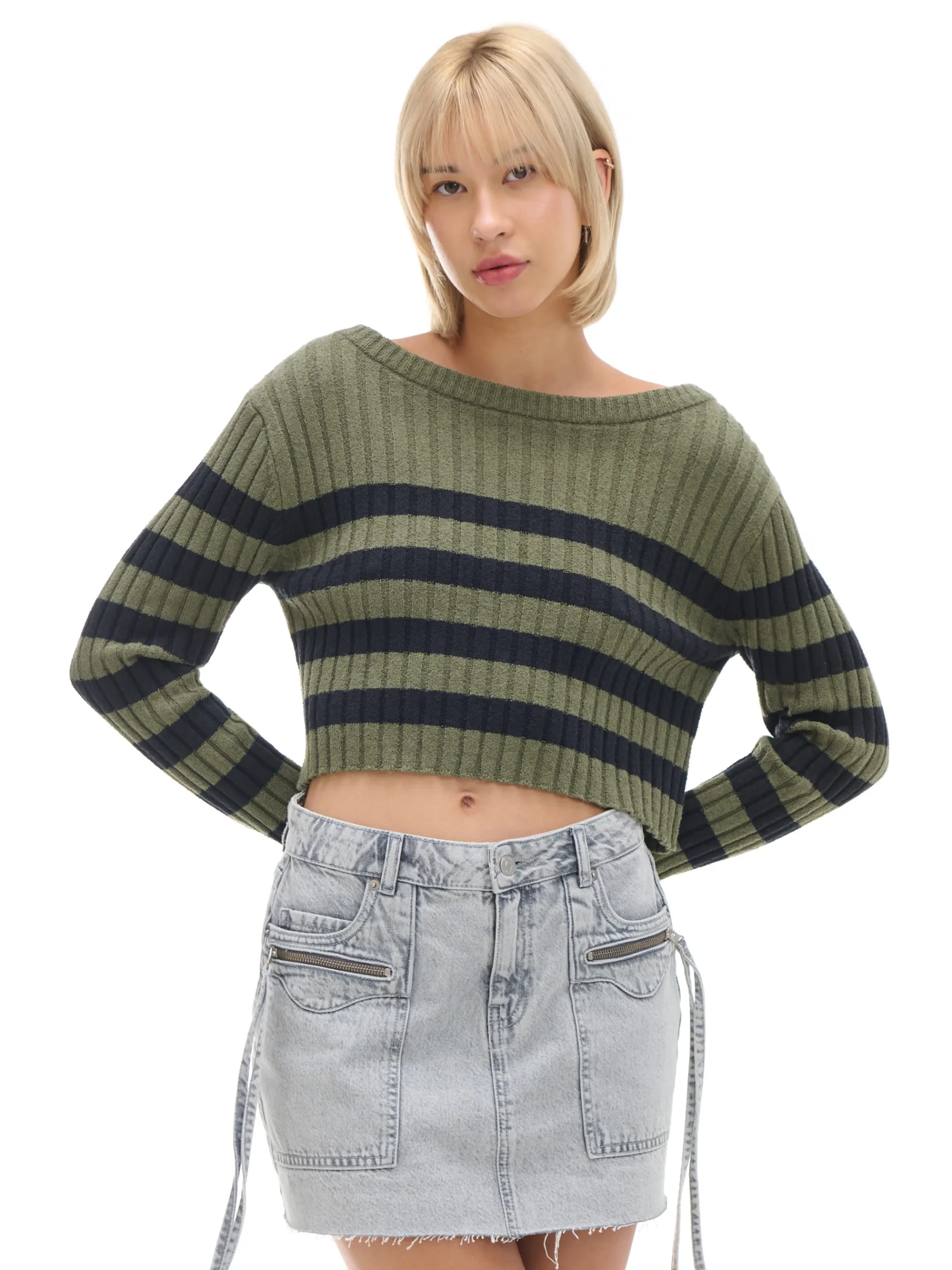 Cropp Swetry*sweter w czarne paski